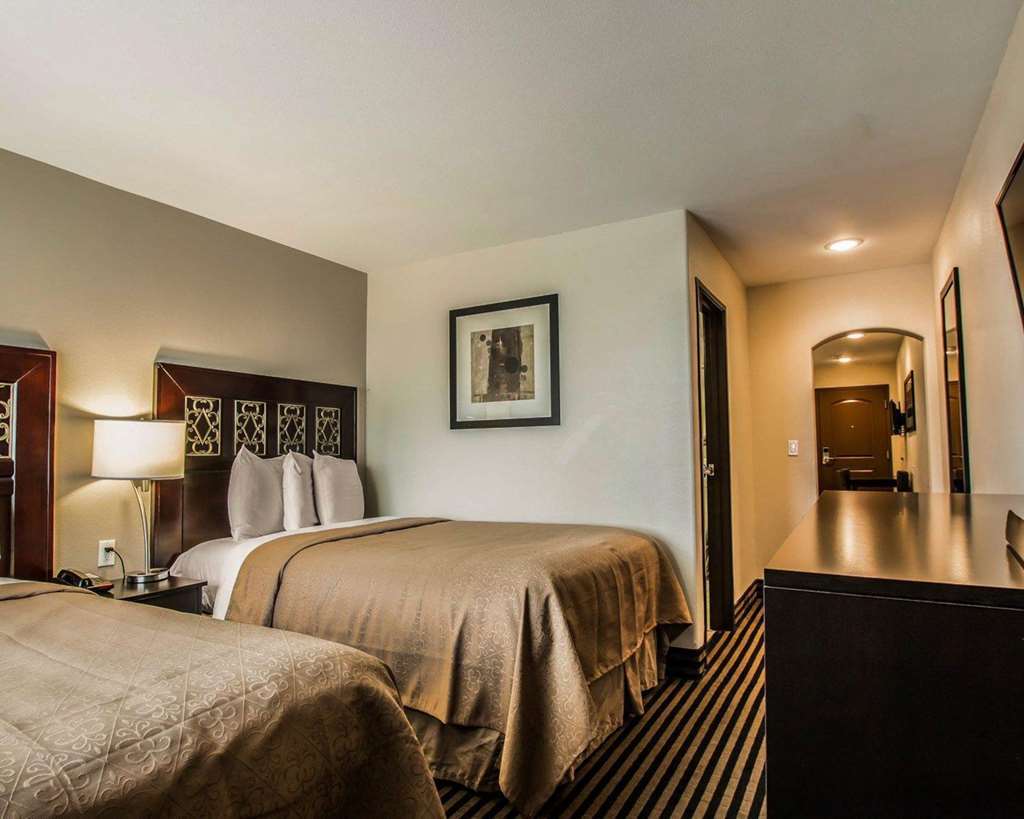 Americas Best Value Inn & Suites Escondido Quarto foto