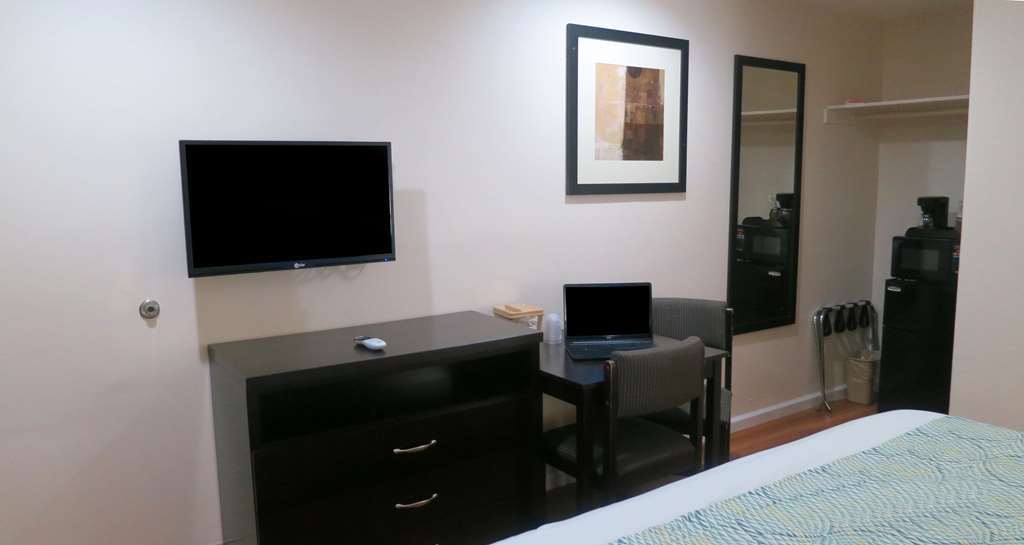 Americas Best Value Inn & Suites Escondido Quarto foto