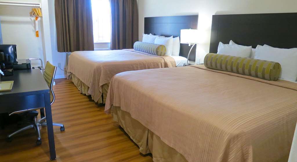 Americas Best Value Inn & Suites Escondido Quarto foto